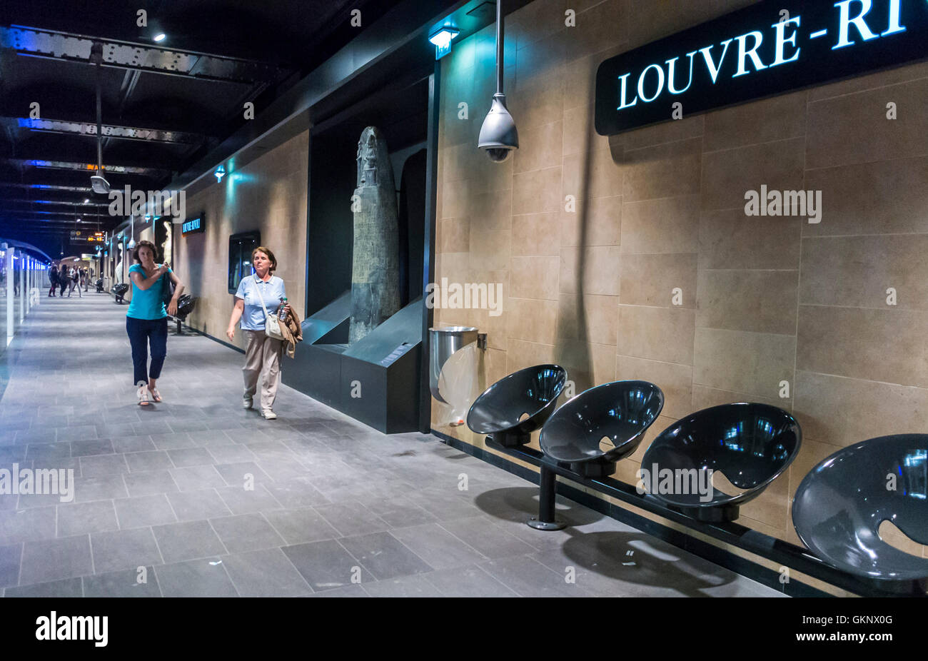Paris, France, Inside Metro, Underground, Subway Station, Louvre-Rivoli with Art Work on DIsplay on Quay, contemporary interiors, tube train, French metro RATP Line 1 RATP Stock Photo
