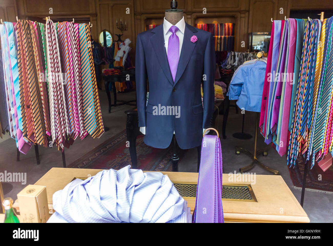 Paris, France, Luxury Shopping Men&#39;s Clothing Accessories Store Stock Photo - Alamy