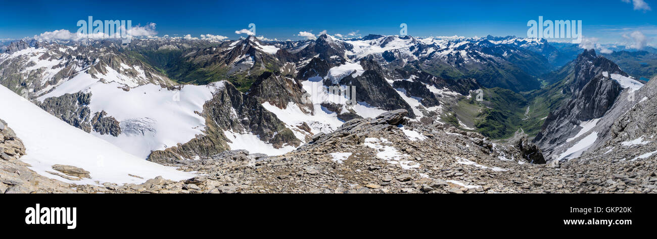Panoramic view of the Swiss Alps seen from the summit of Mount Titlis (3238m) in southern direction. Engelberg, Switzerland. Stock Photo