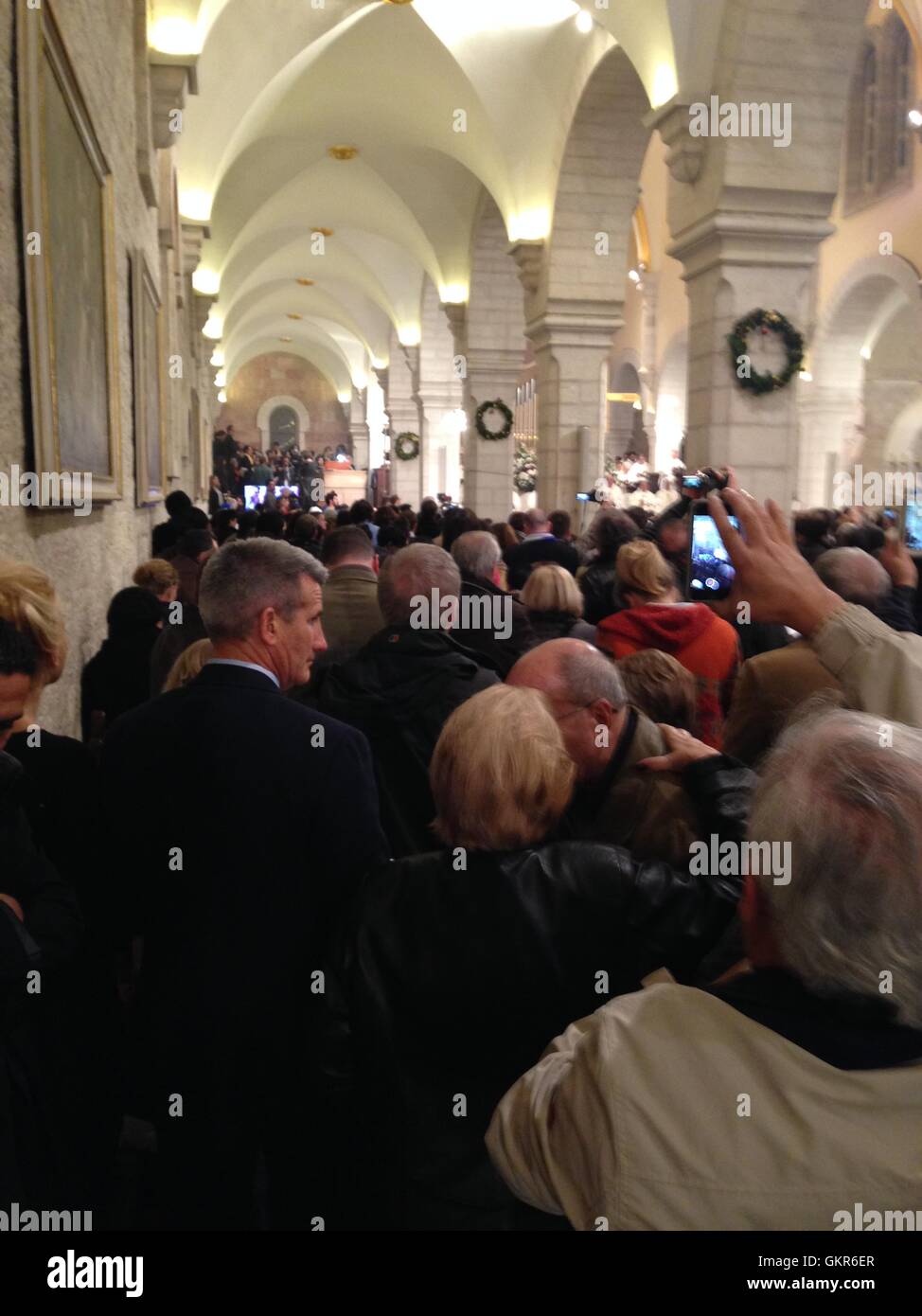 Christmas Eve, Bethlehem, Palestine, Church of Nativity Stock Photo Alamy