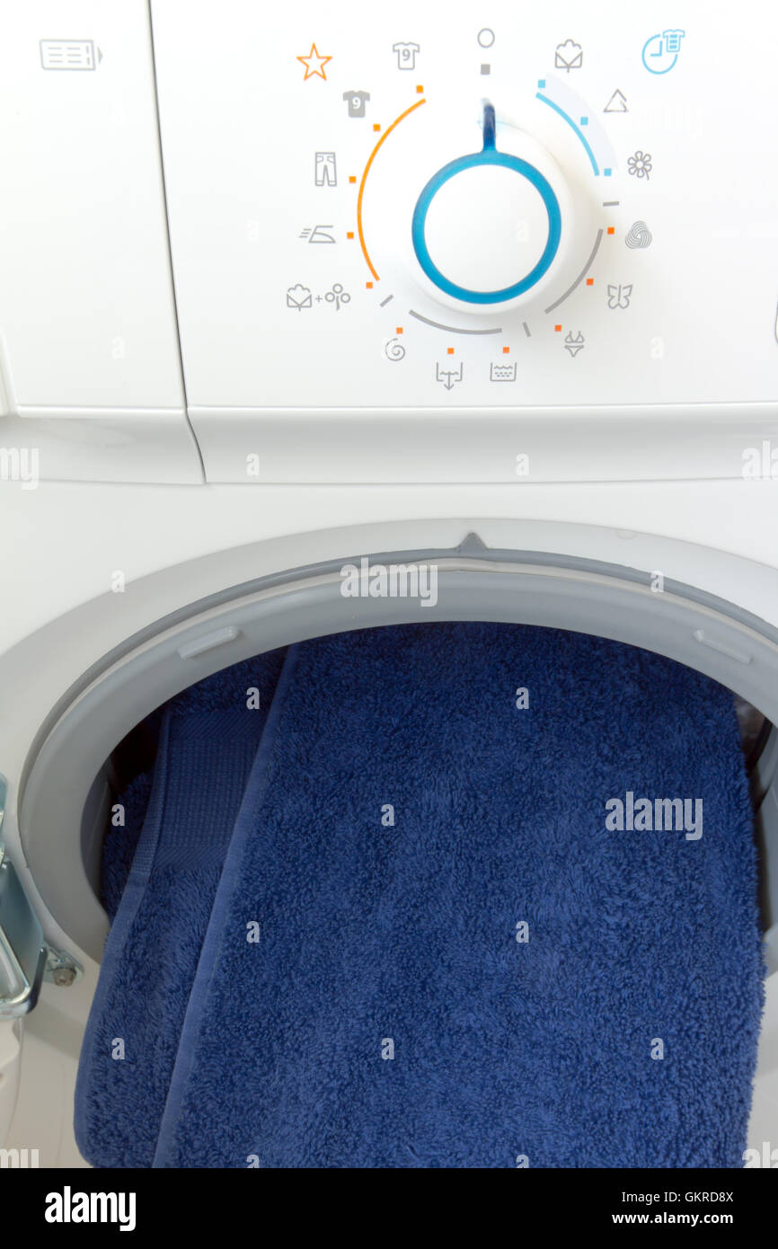 Washing machine clothes towel hi-res stock photography and images - Alamy