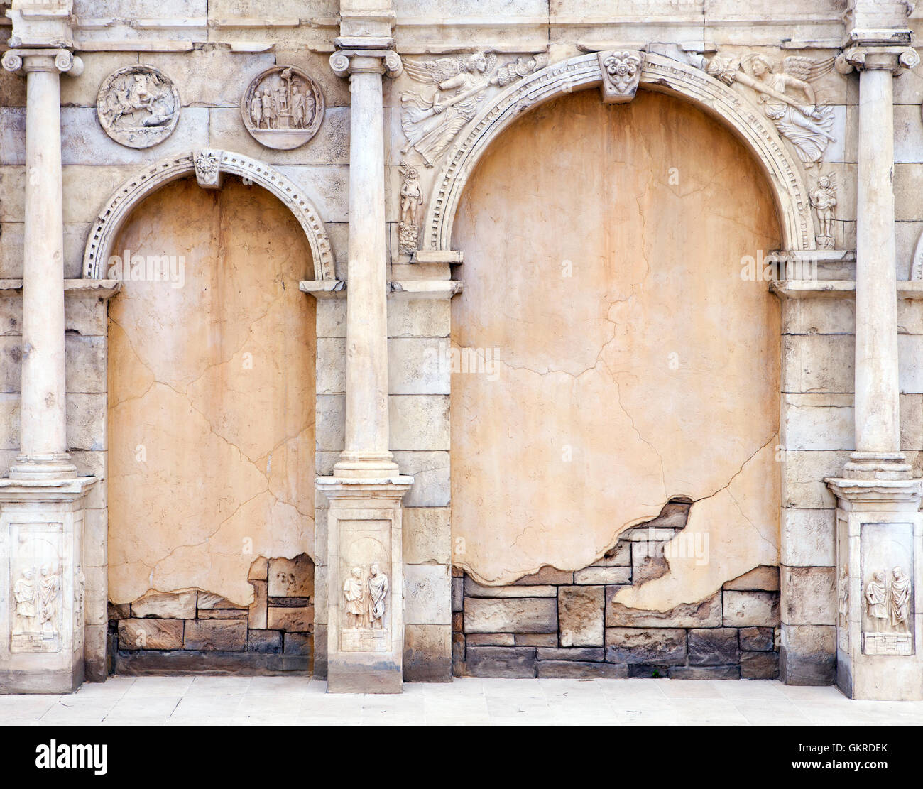 Vintage Wall in Roman Style Stock Photo - Alamy