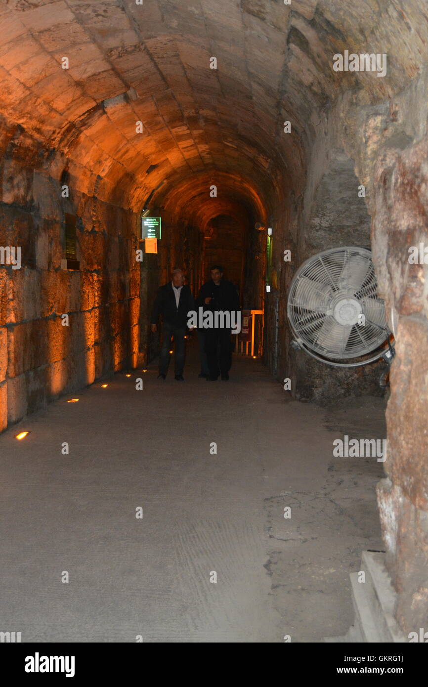 Kotel Western Wall Tunnel, Jerusalem, Israel Stock Photo Alamy