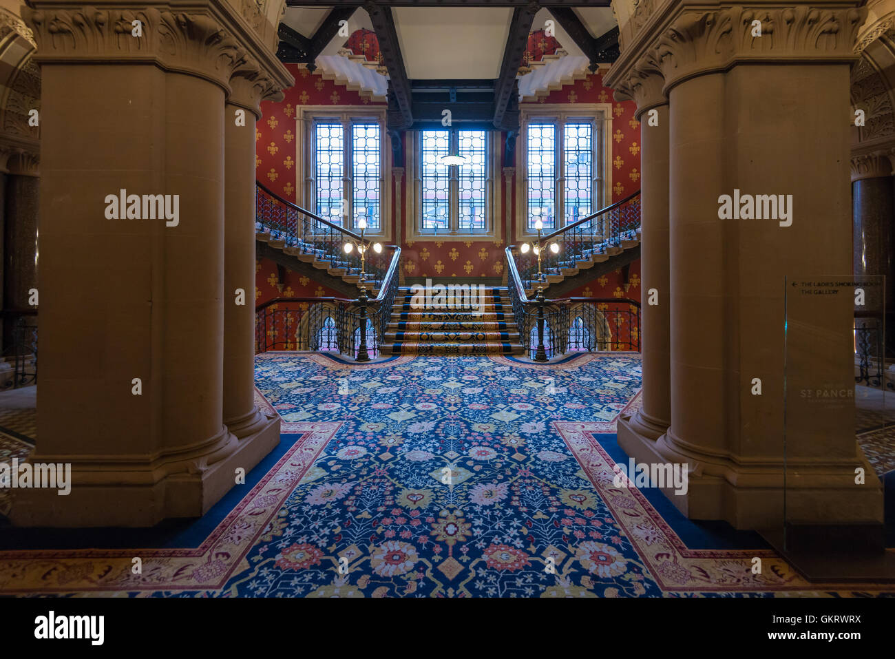 St pancras renaissance hotel stairs hi-res stock photography and images ...