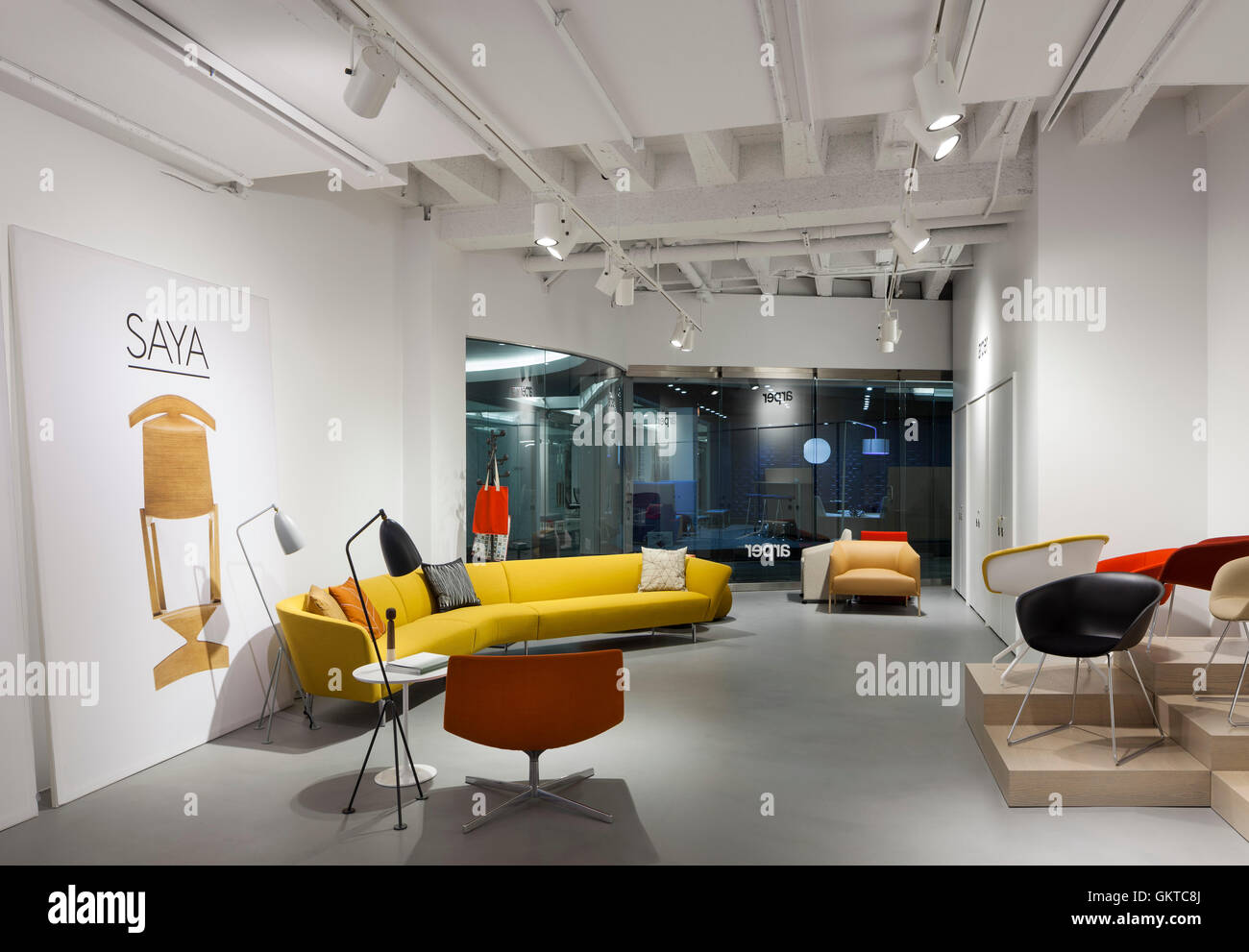 Chicago furniture mart hires stock photography and images Alamy