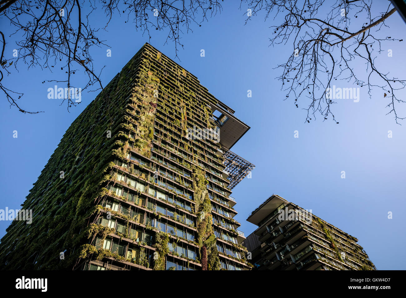The building at One Central Park in Sydney with its Vertical Garden Stock Photo