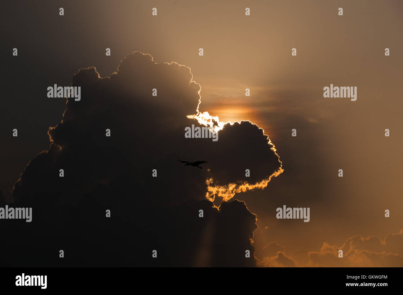 Cloudy sky sunset hi-res stock photography and images - Alamy