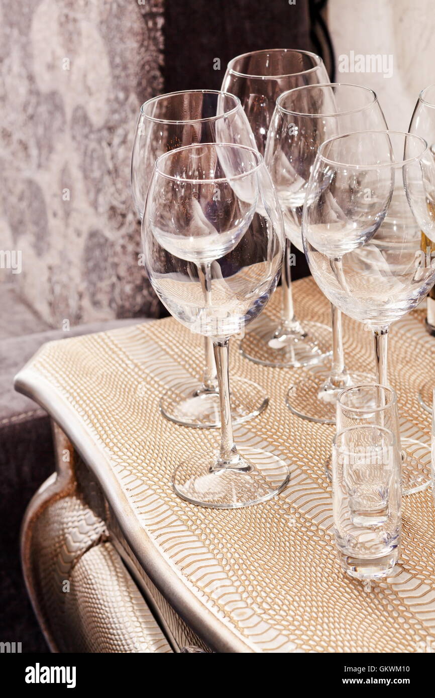 Empty glasses on restaurant table Stock Photo - Alamy