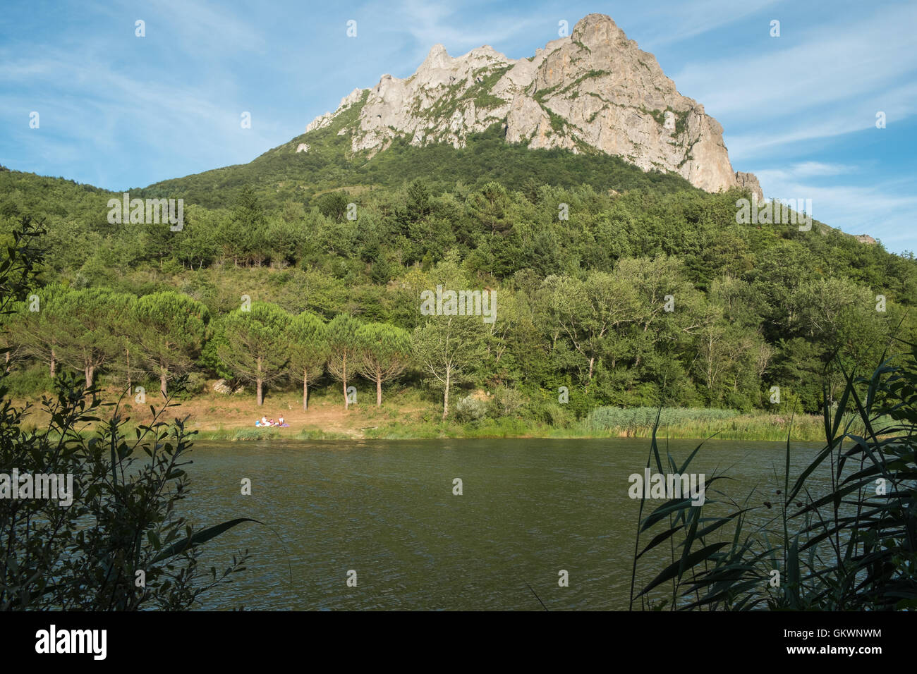 skæg bryder ud controller Lake Bugarach High Resolution Stock Photography and Images - Alamy