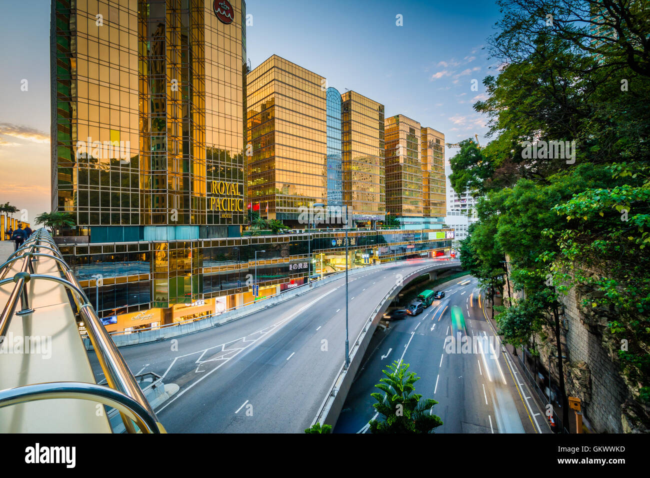 fashion shopping hong kong canton road Stock Photo - Alamy