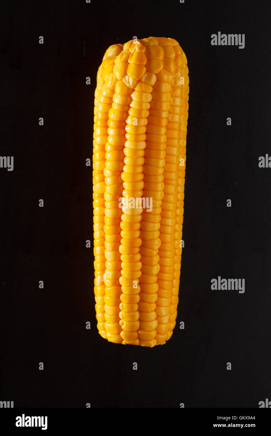 Top Corn Black