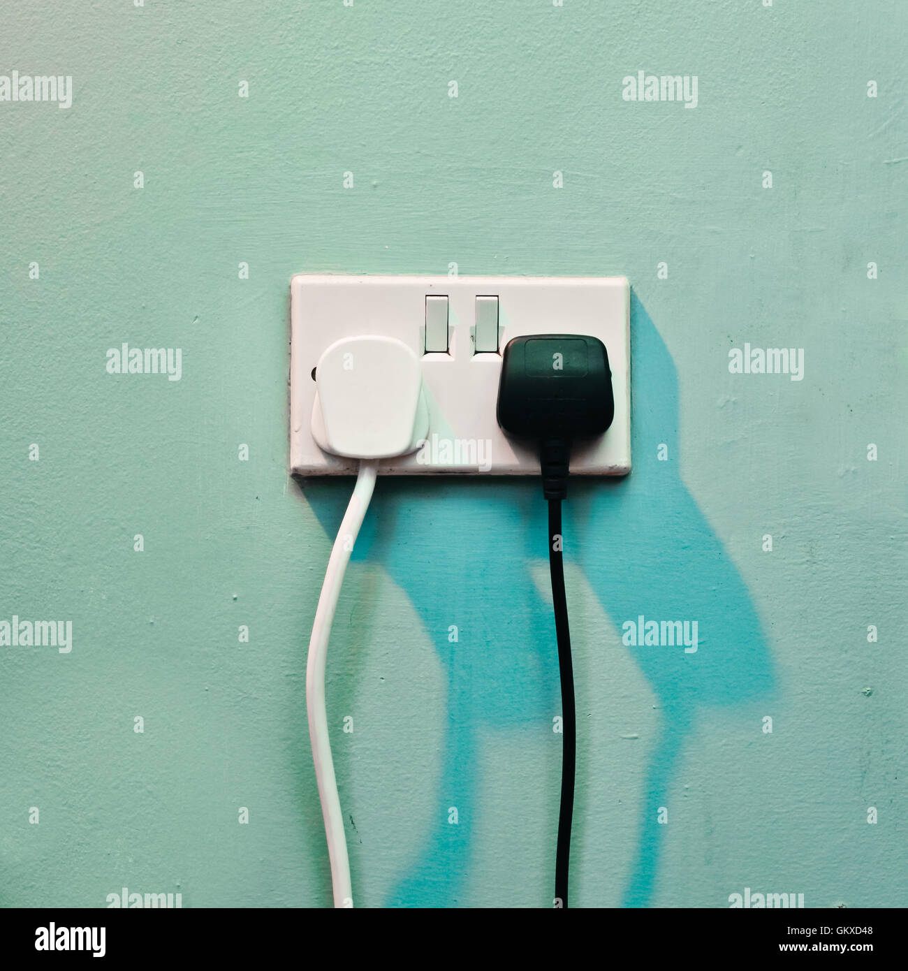 Unsafe electric connections hires stock photography and images Alamy