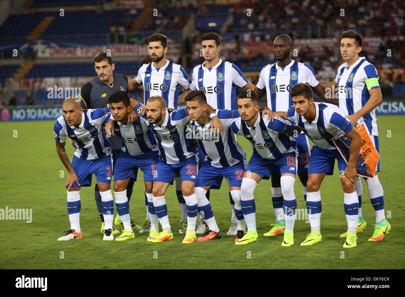 Rome, Italy. 23rd Aug, 2016. Team Porto before the UEFA Champions league  match between A.S. Roma