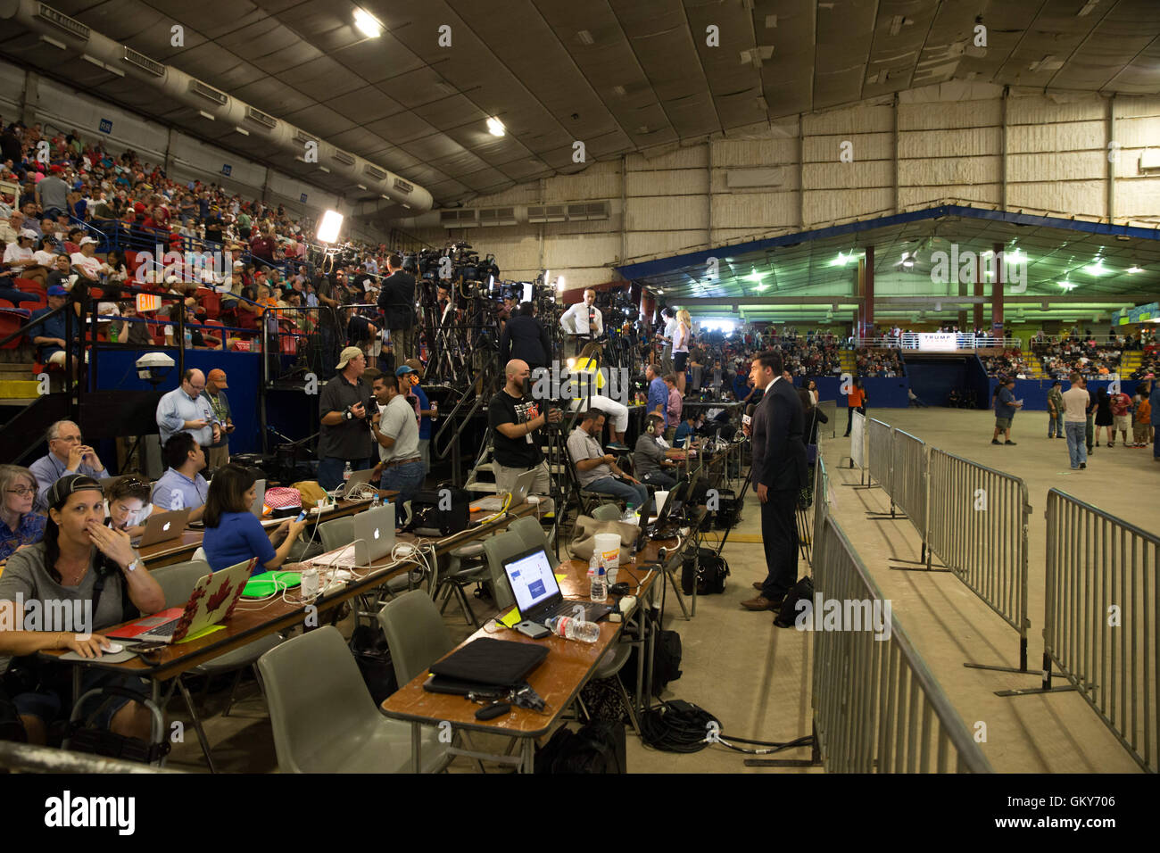 Travis county expo center hi-res stock photography and images - Alamy