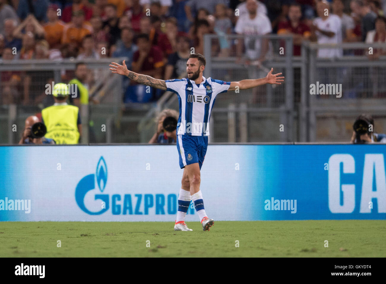 Rome, Italy. 23rd Aug, 2016. Miguel Layun (Porto) Football/Soccer : Miguel Layun of Porto celebrates after scoring their 2nd goal during the UEFA Champions League Play-off 2nd leg match between AC Roma 0-3 FC Porto at Stadio Olimpico in Rome, Italy . © Maurizio Borsari/AFLO/Alamy Live News Stock Photo