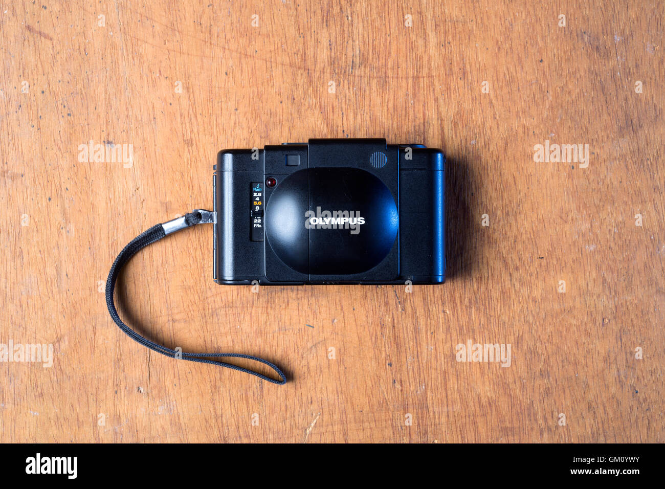 Old point and shoot film camera, still life Stock Photo Alamy