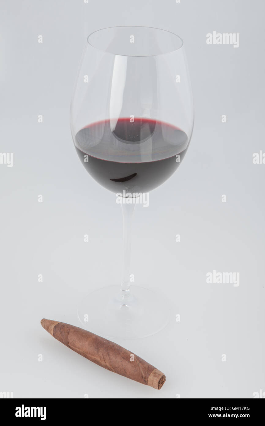 California Red Wine,Robusto, torpedo, bellicose,figurado, La Tradicion cubana, Cuban Cigar,medium bodied cigar, Mexican (San And Stock Photo