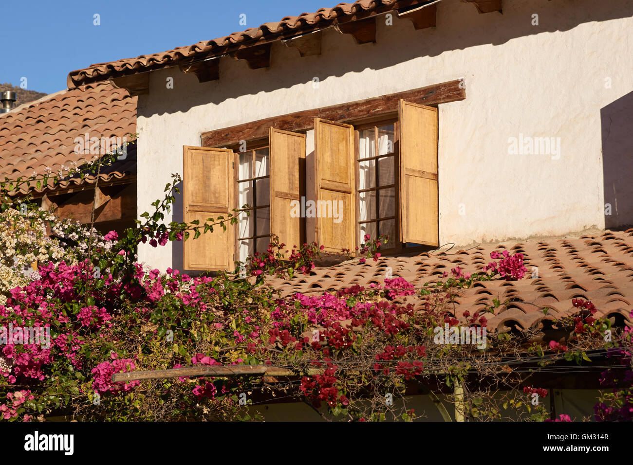 Spanish style architecture of the historic Hacienda Juntas in the Limari Valley of central Chile Stock Photo