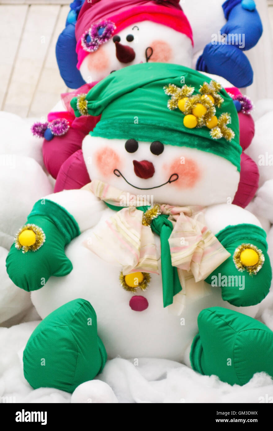 Cheerful snowman figure hi-res stock photography and images - Alamy