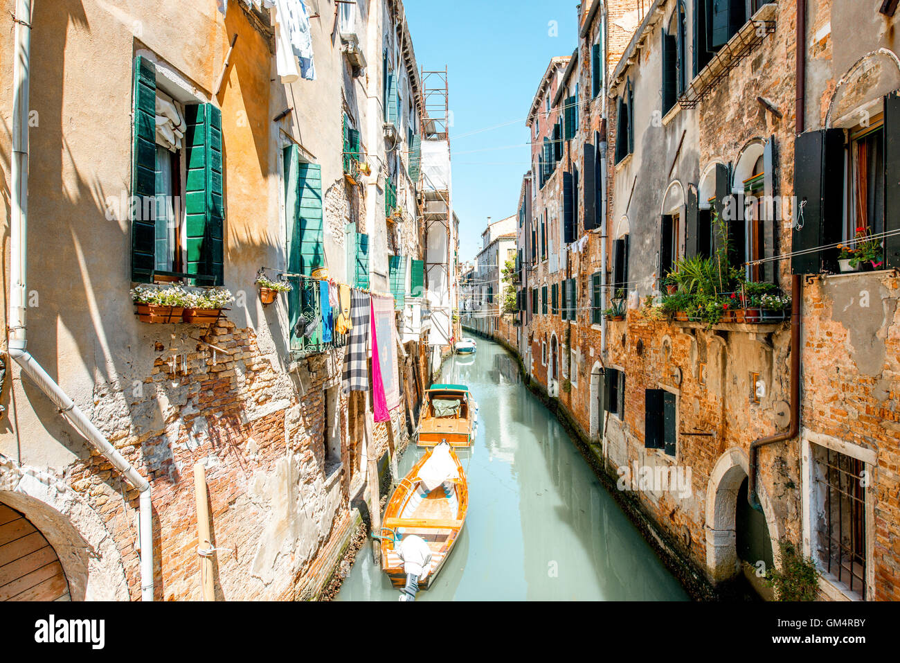 Old house in venice italy hi-res stock photography and images - Alamy