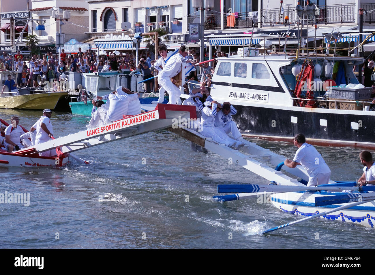French Men Rowing High Resolution Stock Photography and Images - Alamy