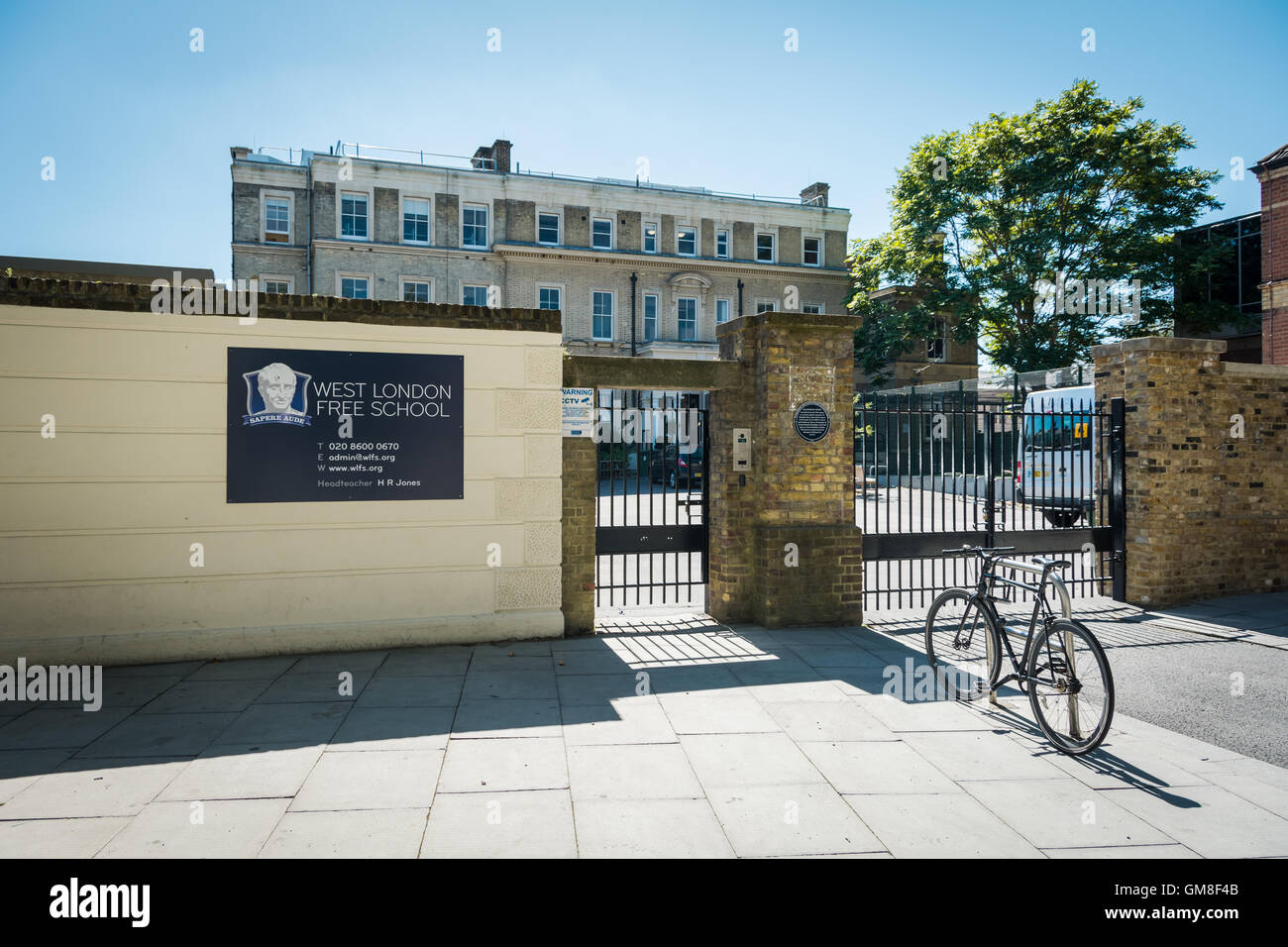 Entrance to the West London Free School in Palingswick House, Hammersmith, London, UK Stock Photo