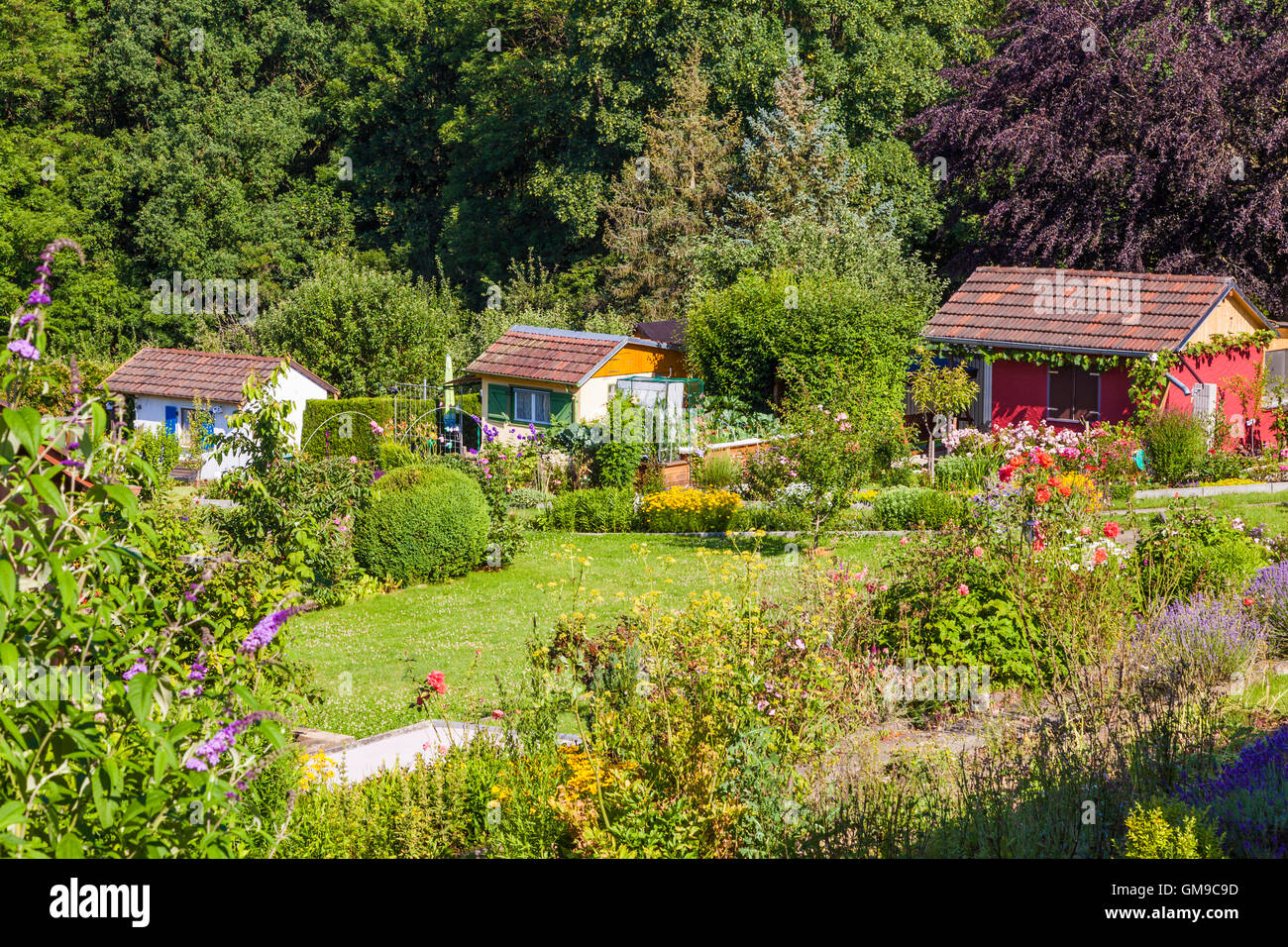 Allotment garden houses hires stock photography and images Alamy