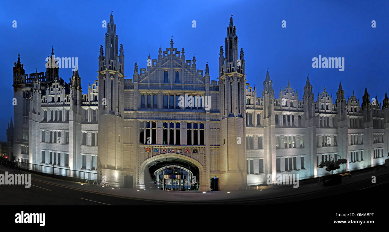 Marischal College at dusk,Aberdeen city centre,Scotland, UK - Headquarters of Aberdeen City Council Stock Photo