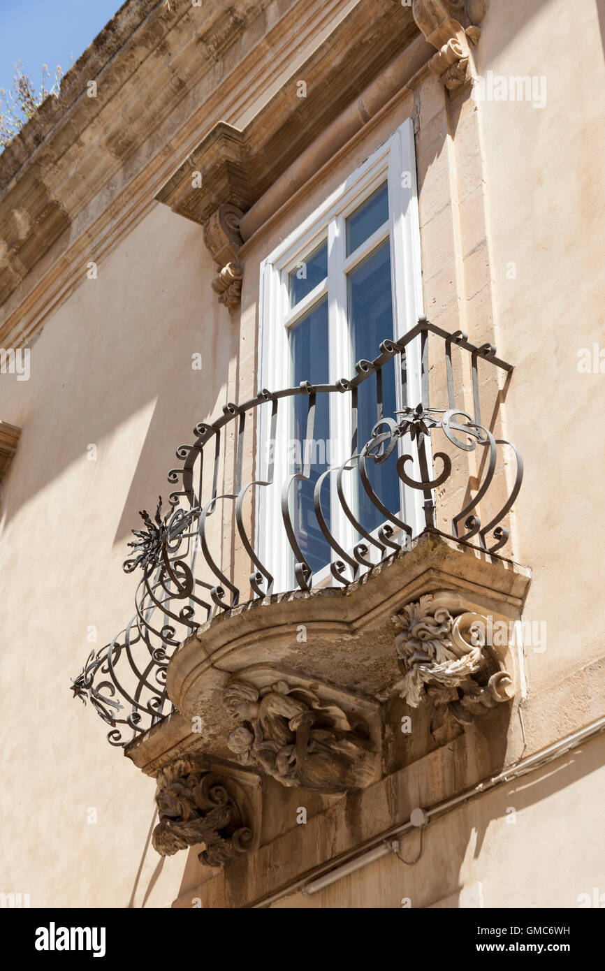 Balcony of Palazzo La Rocca, Via Capitano Bocchieri, Ragusa Ibla, Ragusa, Sicily, Italy Stock Photo