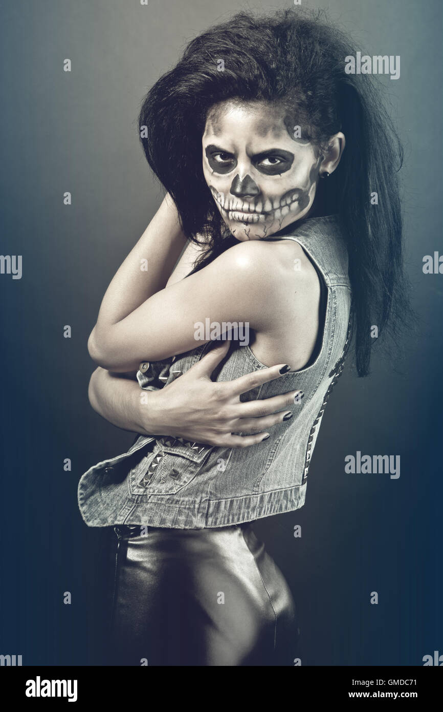 Dead skull face hires stock photography and images Alamy