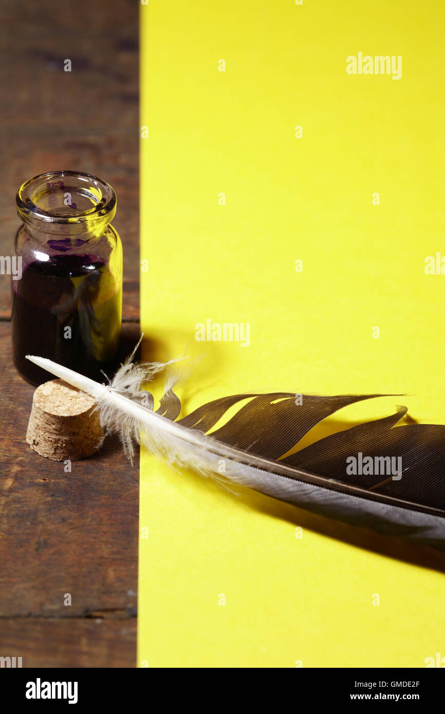 Inkpot And Quill Pen Stock Photo Alamy