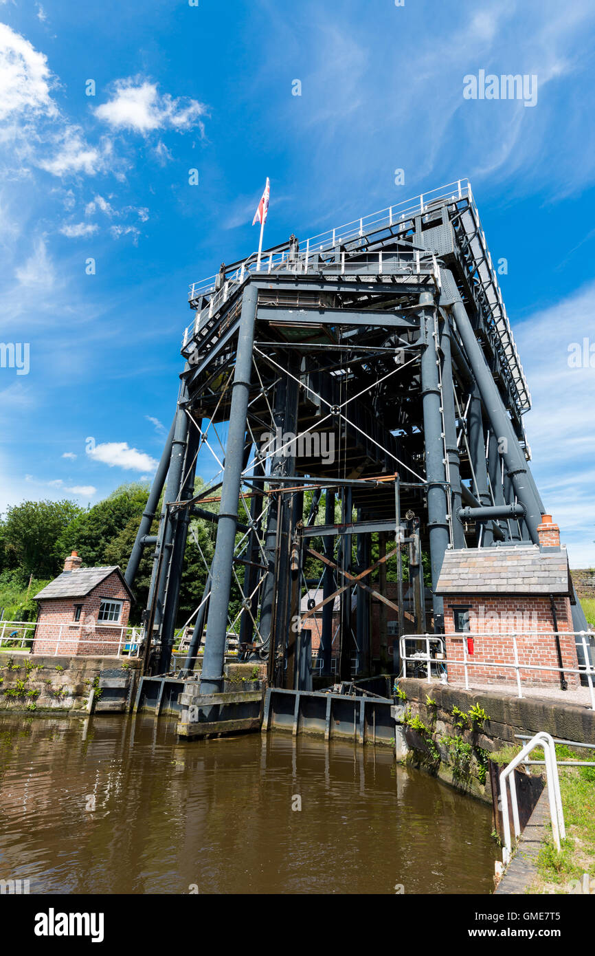 Canals in England    Anderton Boat Lift  River Weaver Navigation England UK Stock Photo