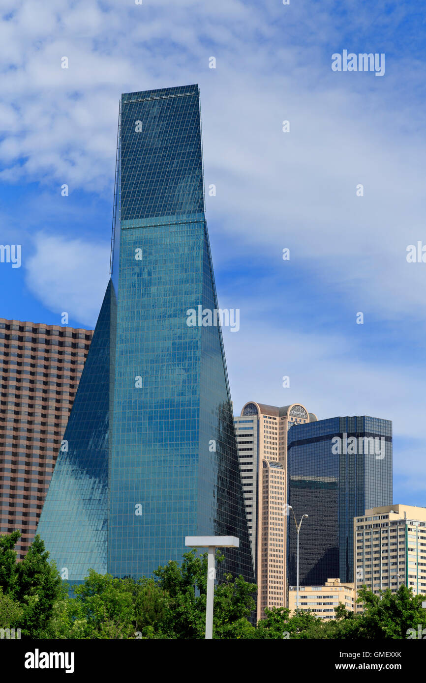 Fountain Place Tower, Dallas, Texas, USA Stock Photo Alamy