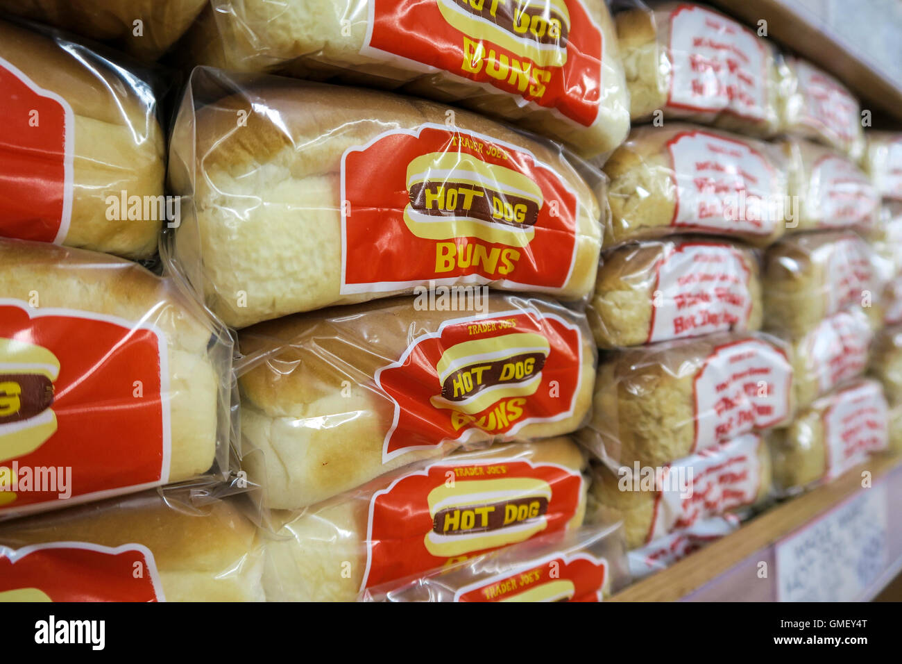Hot Dog Buns, Trader Joe's Specialty Grocery Store, NYC Stock Photo Alamy