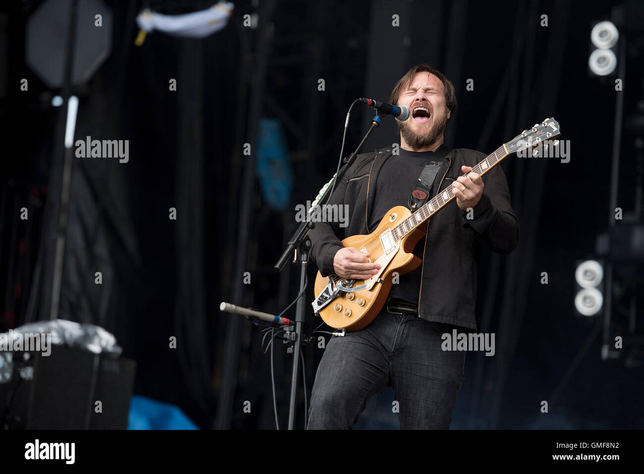 Leeds, UK. 26th August 2016. Claudio Sanchez, Travis Stever, Josh Eppard and Zach Cooper of Coheed and Cambria perform on the main stage at Leeds Festival 2016, 26/08/2016 Credit:  Gary Mather/Alamy Live News Stock Photo