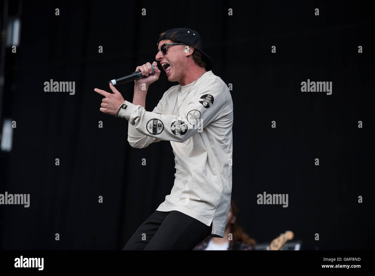 Leeds, UK. 26th August 2016. Derek Discanio, Ryan Scott Graham, Tyler Szalkowski, Tony Diaz and Evan Ambrosio of State Champs perform on the main stage at Leeds Festival 2016, 26/08/2016 Credit:  Gary Mather/Alamy Live News Stock Photo