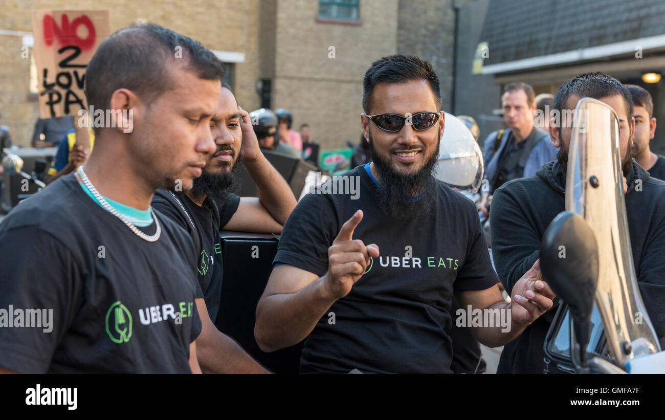 London Uk 26 August 2016 Uber Eats Delivery Drivers Protest And