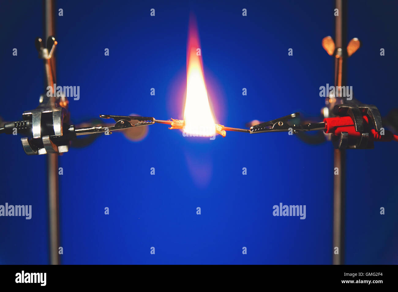 Pencil graphite experiment hires stock photography and images Alamy