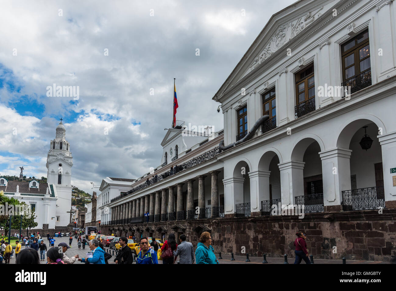 Monument To The Heroes Of Independence On Plaza Grande in historic old city Quito, Ecuador. Stock Photo