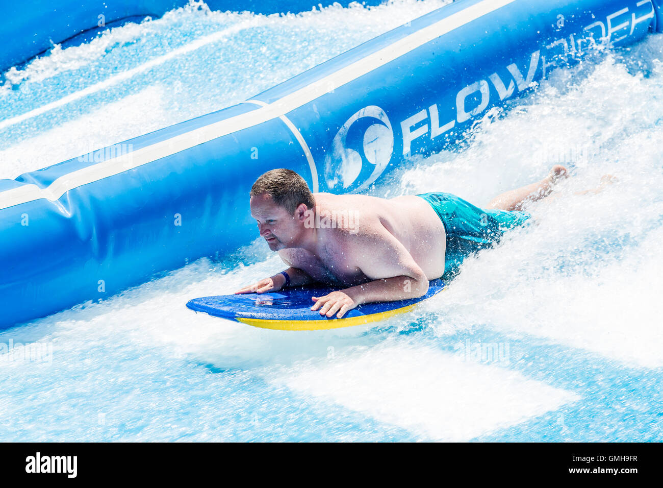 Flowrider hi-res stock photography and images - Alamy