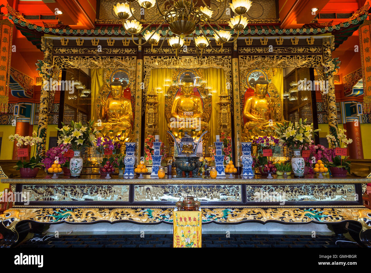 Buddha statues and altar at the Main Shrine Hall of Buddha at the Po