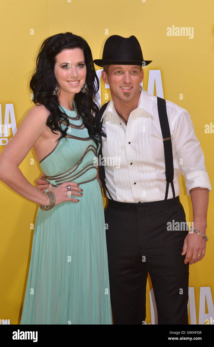 NASHVILLE, TN NOVEMBER 1 Thompson Square on the Macy's Red Carpet at