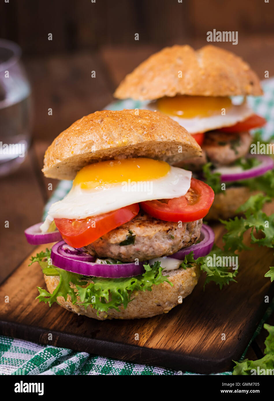 Grilled Chicken Burger High Resolution Stock Photography and Images Alamy