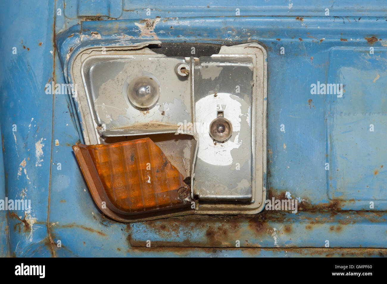 Rusted and busted hi-res stock photography and images - Alamy