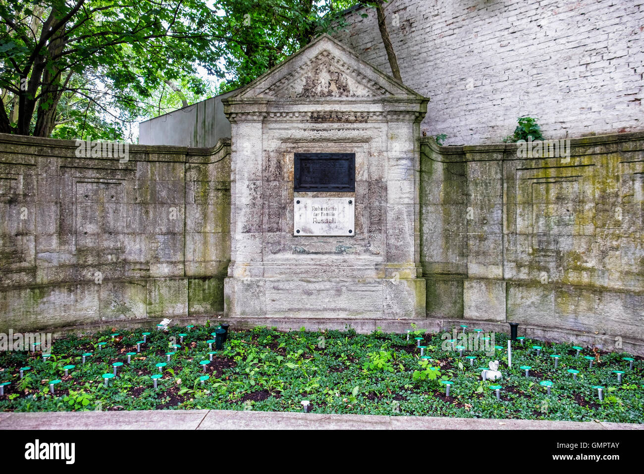 St hedwig cemetery hires stock photography and images Alamy