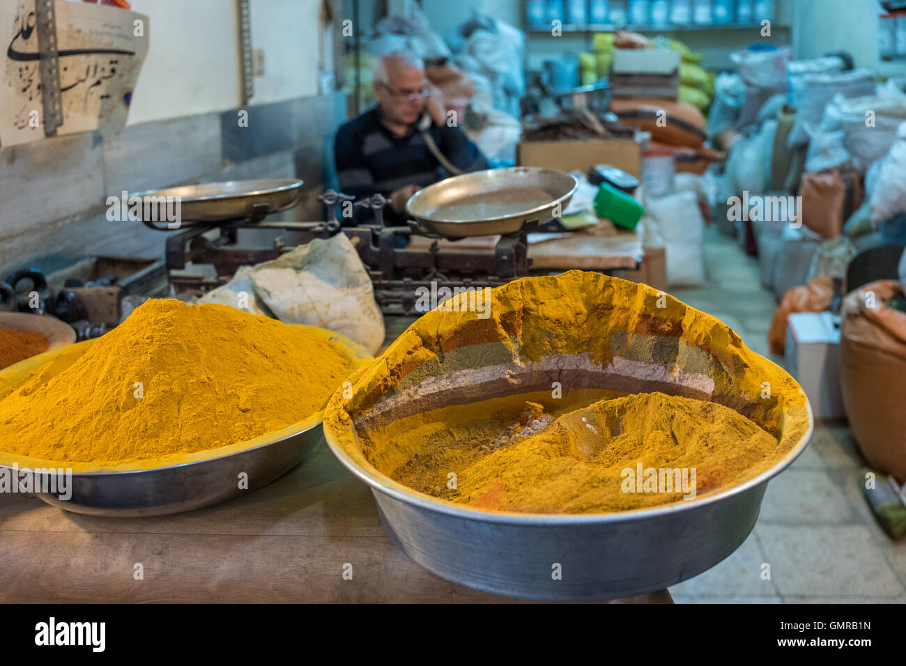 Advieh e hires stock photography and images Alamy