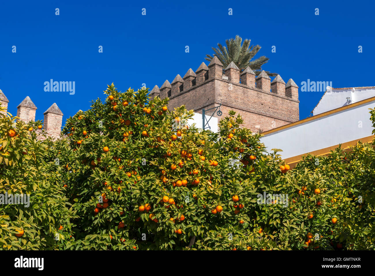 Plaza patio de banderas hires stock photography and images Alamy
