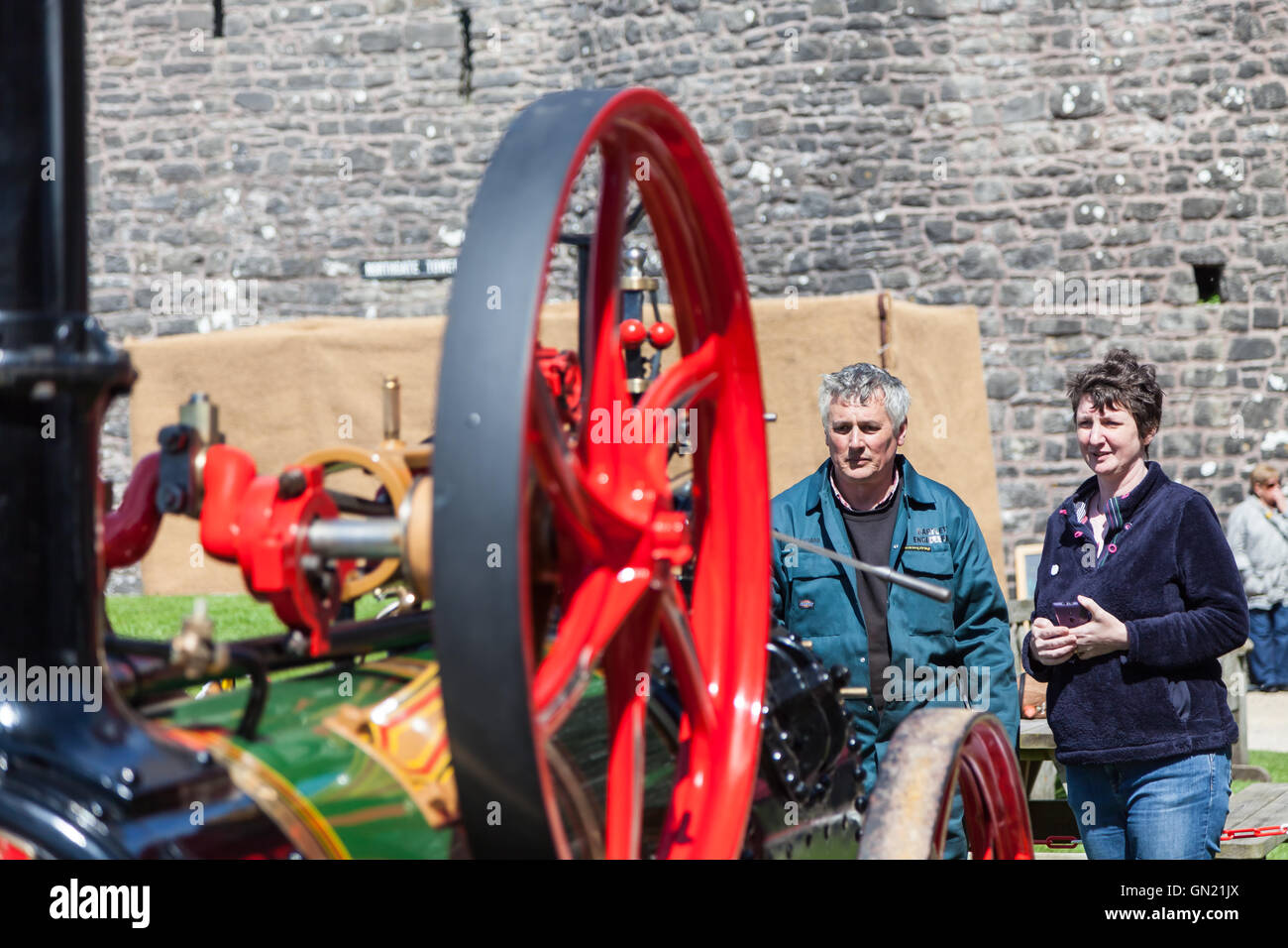 Spring Fayre at Pembroke Castle Medieval Day Stock Photo Alamy