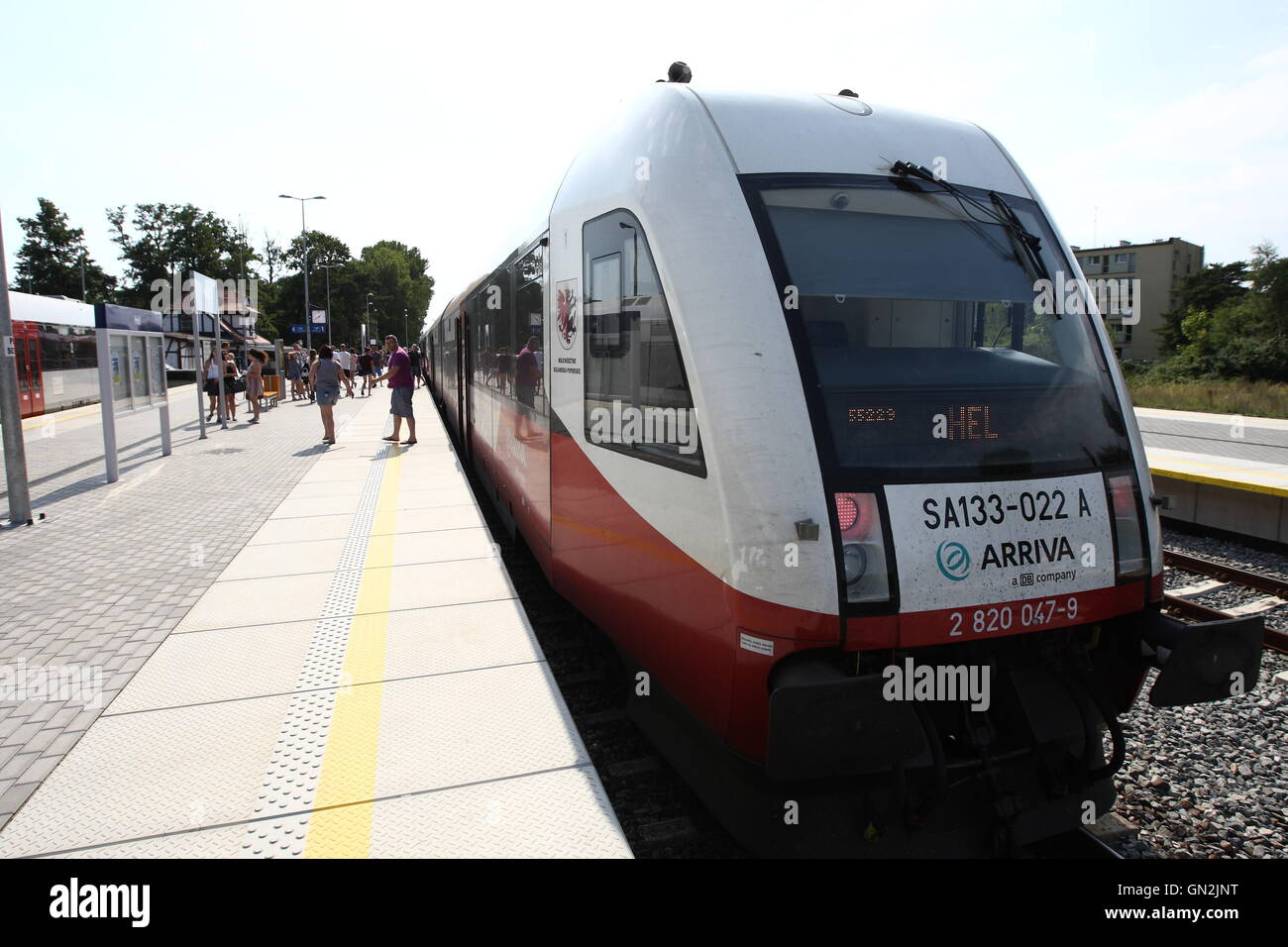 Hel, Poland. 27th Aug, 2016. People back home by trains after the vacations spent at the Baltic sea resort of Hel. On the last weekend of summer holidays in Poland thousands of people visited the Hel Peninsula to enjoy very warm and sunny weather. Credit:  Michal Fludra/Alamy Live News Stock Photo