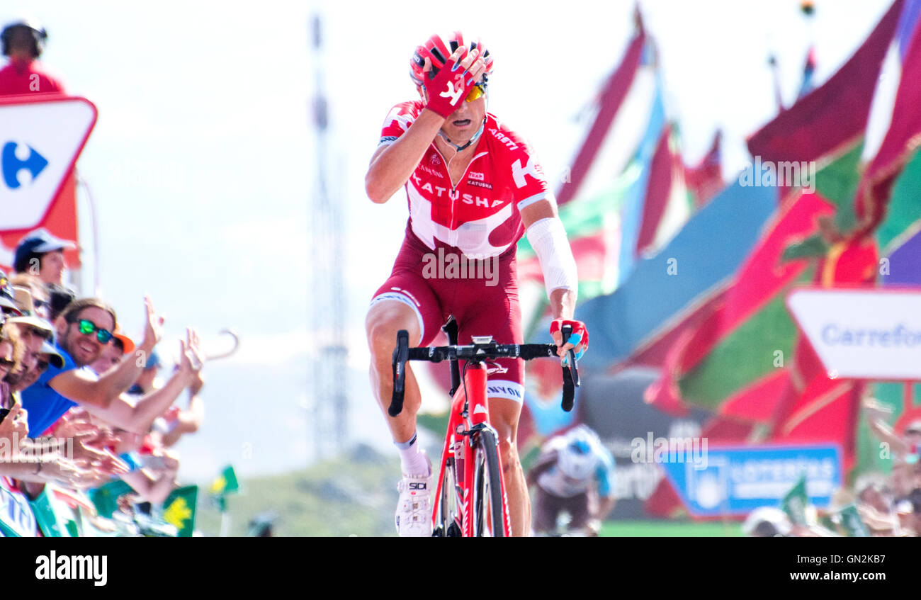 La Camperona, Spain. 27th August, 2016. Serguey Lagutin (Katusha Team) wins the 8th stage of cycling race ‘La Vuelta a España’ (Tour of Spain) between Villalpando and Climb of La Camperona on August 27, 2016 in Leon, Spain. Credit: David Gato/Alamy Live News Stock Photo